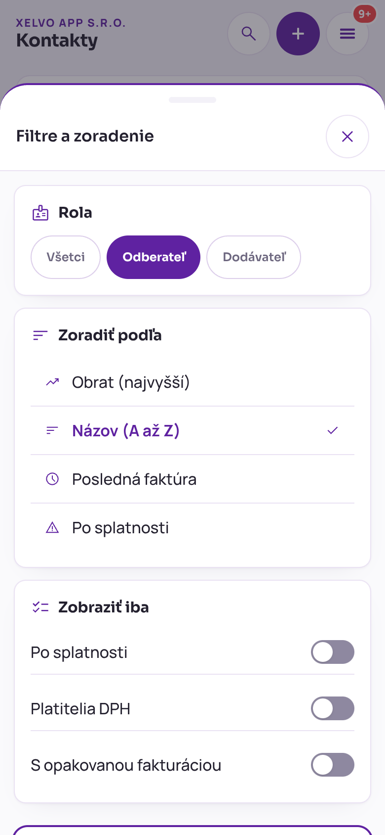 Filtre a zoradenie kontaktov na telefóne: rola Odberateľ, zoradenie podľa obratu, názvu, poslednej faktúry alebo splatnosti a prepínače Po splatnosti, Platitelia DPH a S opakovanou fakturáciou